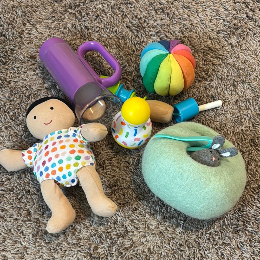 Lovevery Misc. Colorful Baby Toy Set - but without the flashlight